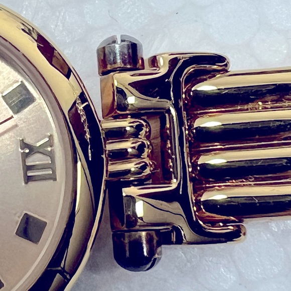 NWT WOMAN ETIENNE AIGNER WATCH - Picture 8 of 9